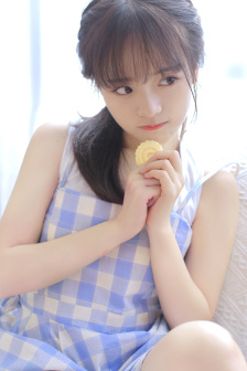 一个女儿四个爸爸